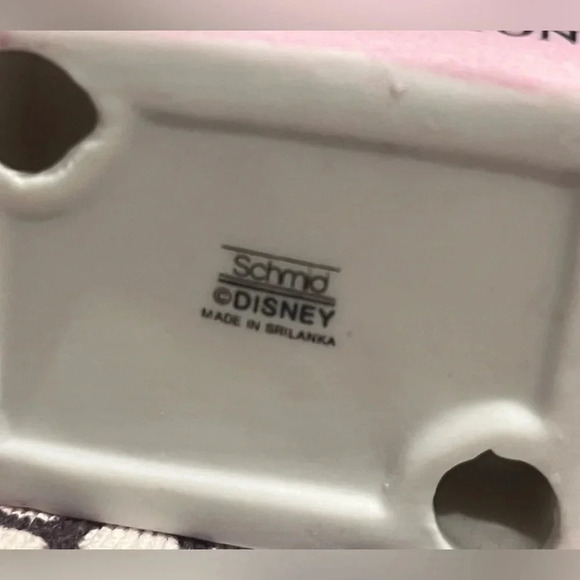 Vintage Disney Ceramic Figurine - Picture 4 of 6